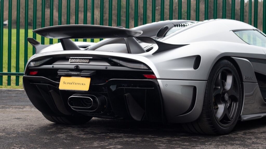 Koenigsegg Regera for sale - Luxury Car Broker - LUSSO