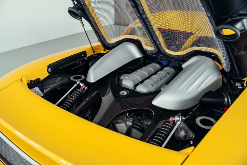 Porsche Carrera GT for sale - Luxury car Broker