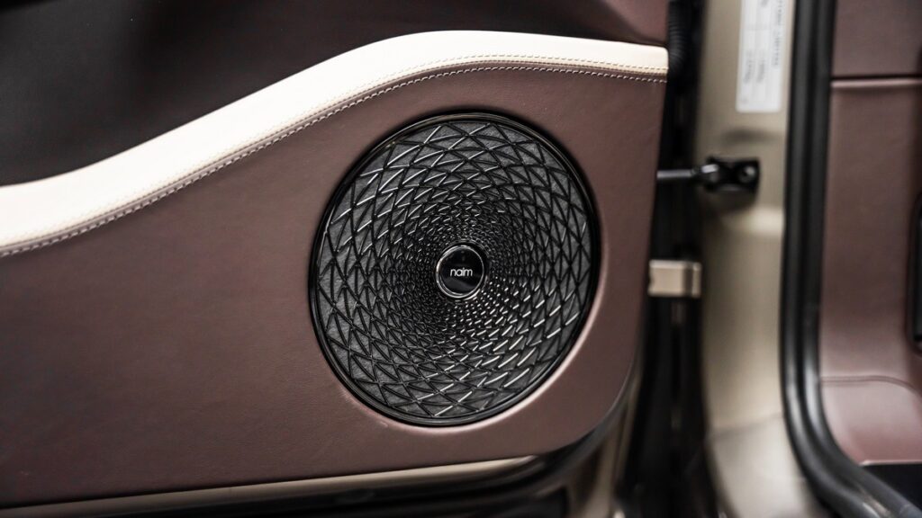 Bentley Batur for sale - Luxury car Broker - LUSSO