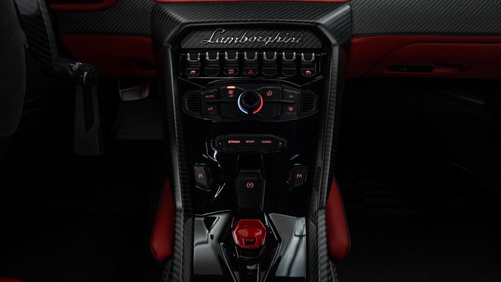 Lamborghini Veneno Roadster for sale - Luxury Car Broker - LUSSO