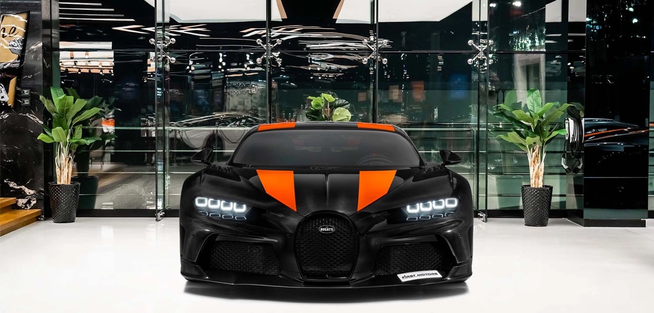 Bugatti Chiron Super Sport 300+ for sale - Luxury car Broker - LUSSO, the best luxury car broker in the world