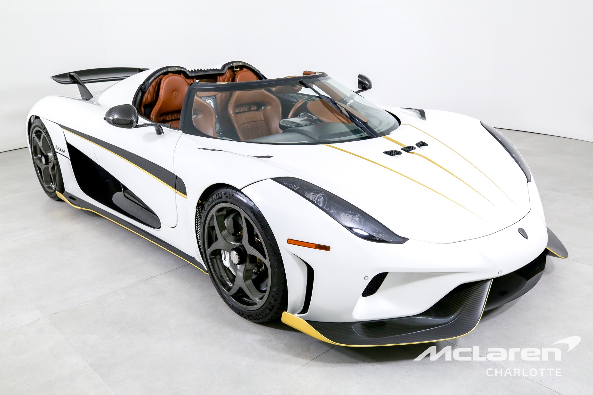 Koenigsegg Regera For Sale - LUSSO - Luxury Car Broker,