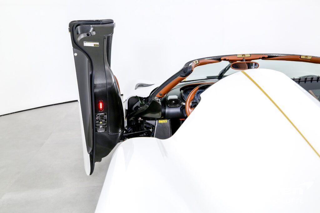 Koenigsegg Regera For Sale - LUSSO - Luxury Car Broker