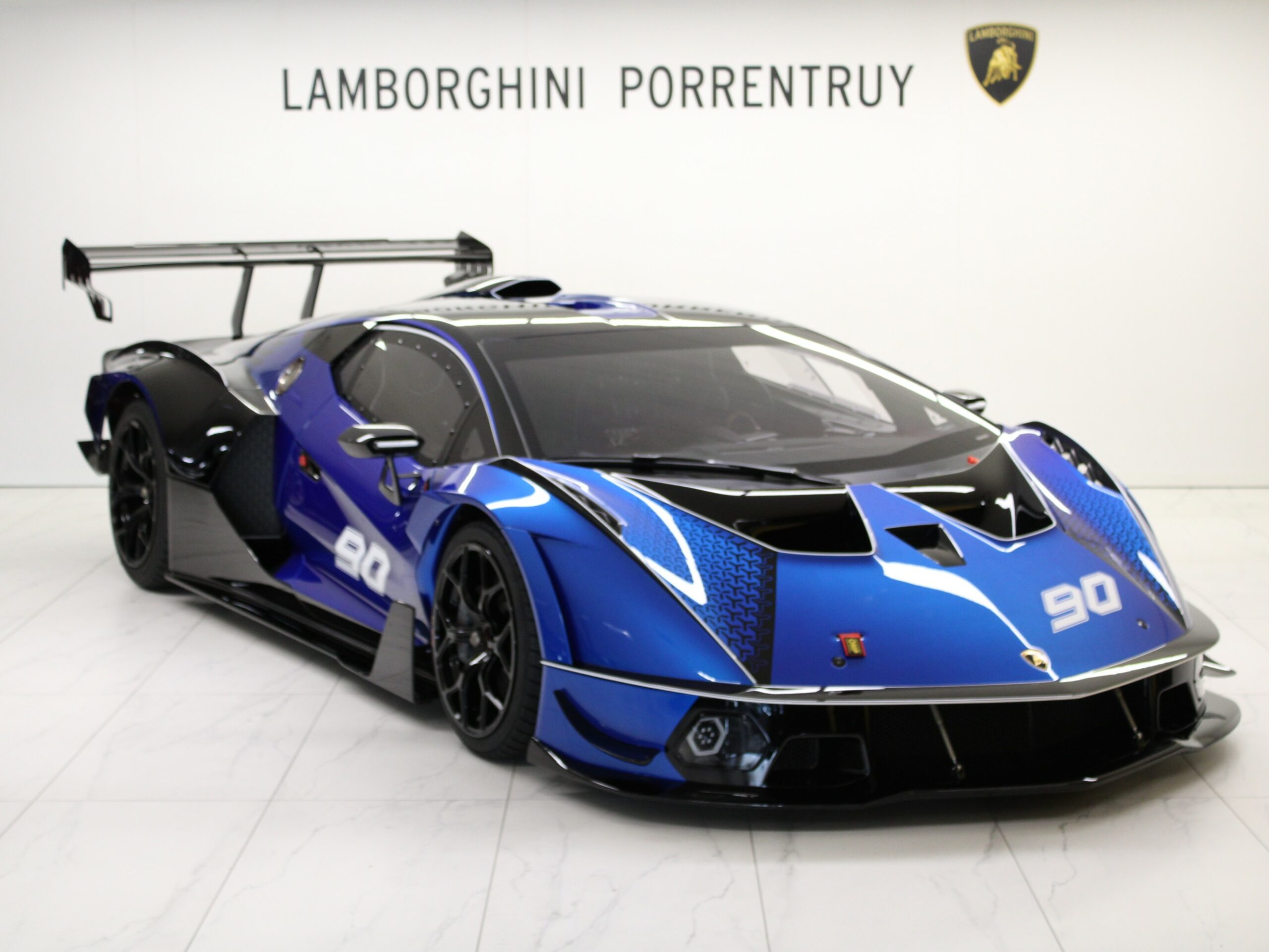 Lamborghini Essenza SCV12 for sale - LUSSO - Your Luxury International car broker