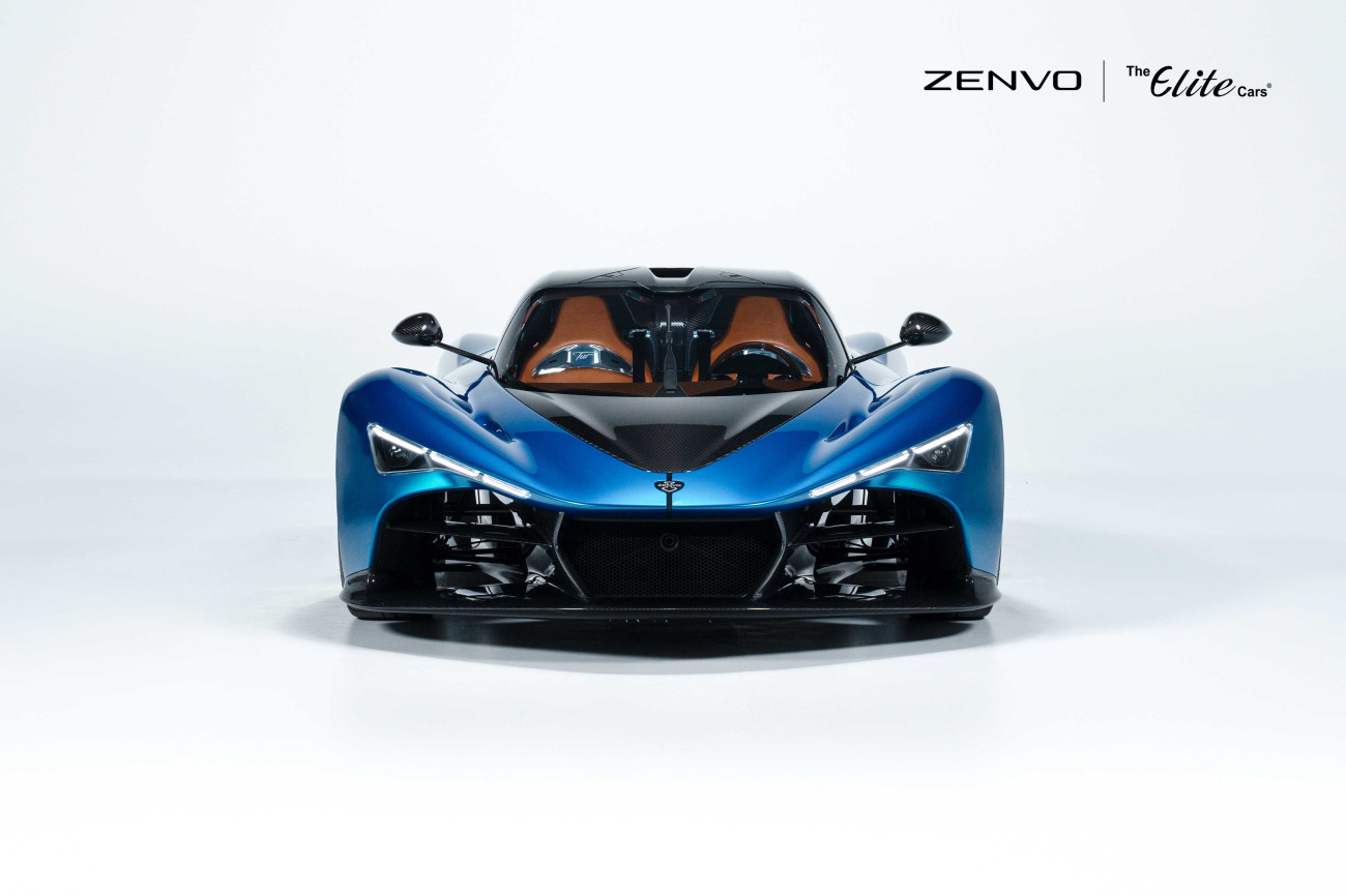 Zenvo Aurora Tur for sale - LUSSO - Luxury car broker - 50 units of the Aurora Tur