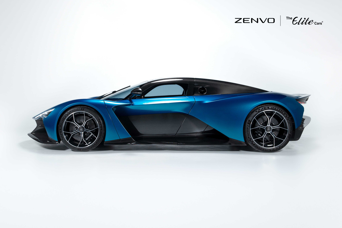 Zenvo Aurora Tur for sale - LUSSO - Luxury car broker - 50 units of the Aurora Tur
