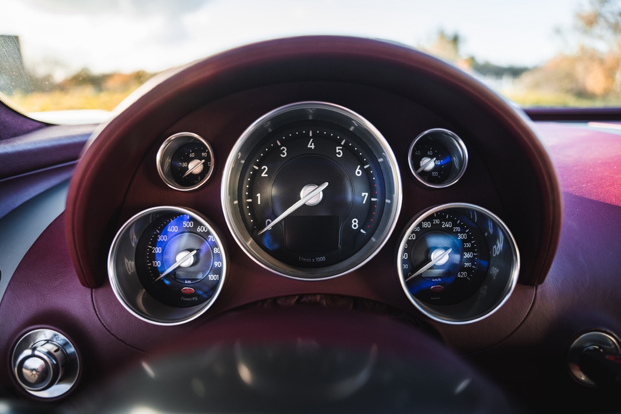 Bugatti Veyron for sale - LUSSO - Luxury car broker