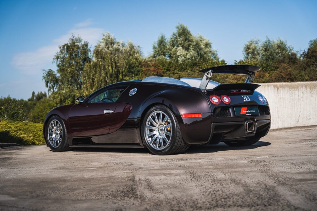 Bugatti Veyron for sale - LUSSO - Luxury car broker