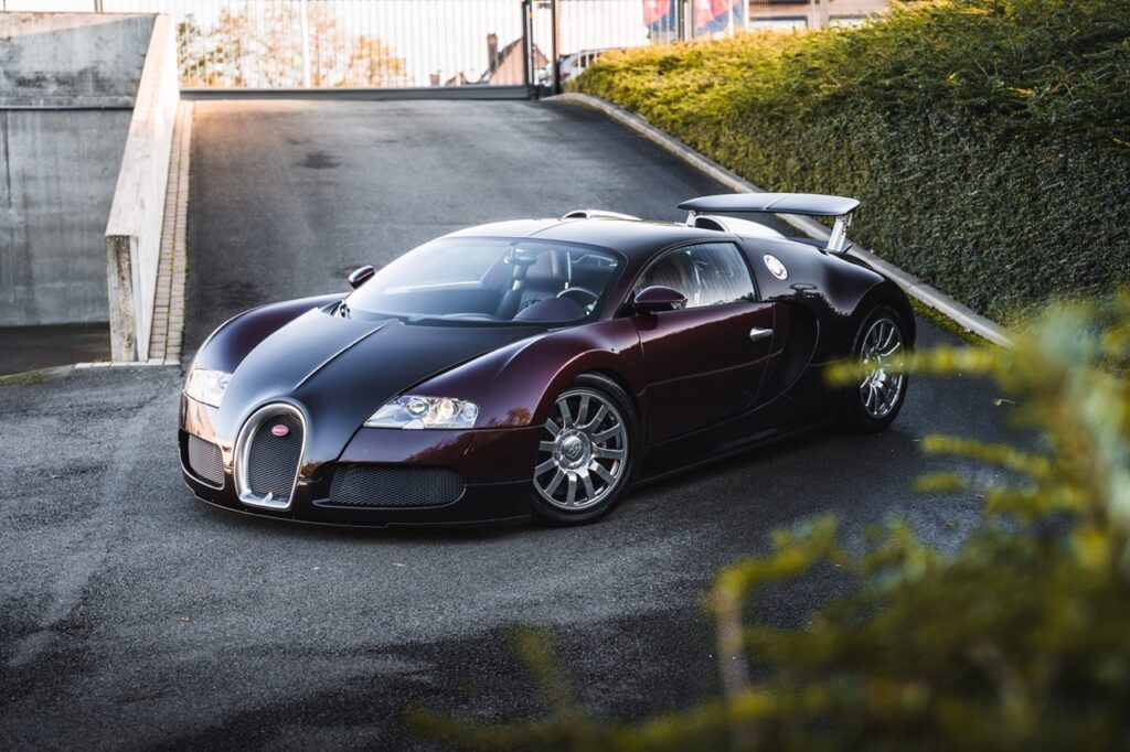Bugatti Veyron for sale - LUSSO - Luxury car broker