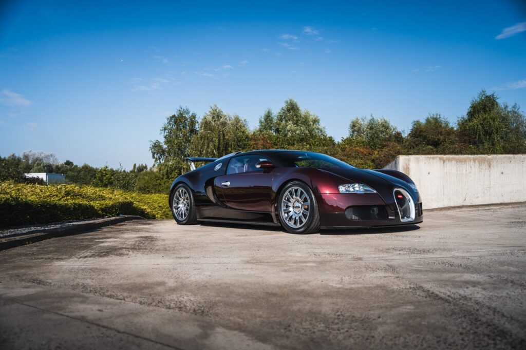 Bugatti Veyron for sale - LUSSO - Luxury car broker
