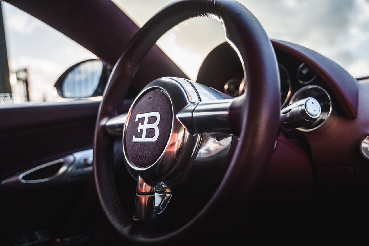 Bugatti Veyron for sale - LUSSO - Luxury car broker