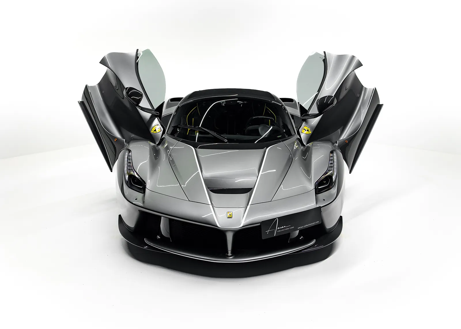 Ferrari LaFerrari Aperta for sale in Germany - LUSSO - Your Luxury International car broker
