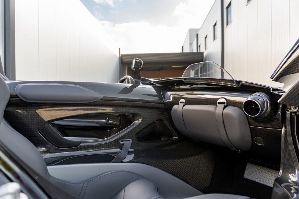 Ferrari Monza SP2 For Sale - LUSSO, the worldwide luxury car broker