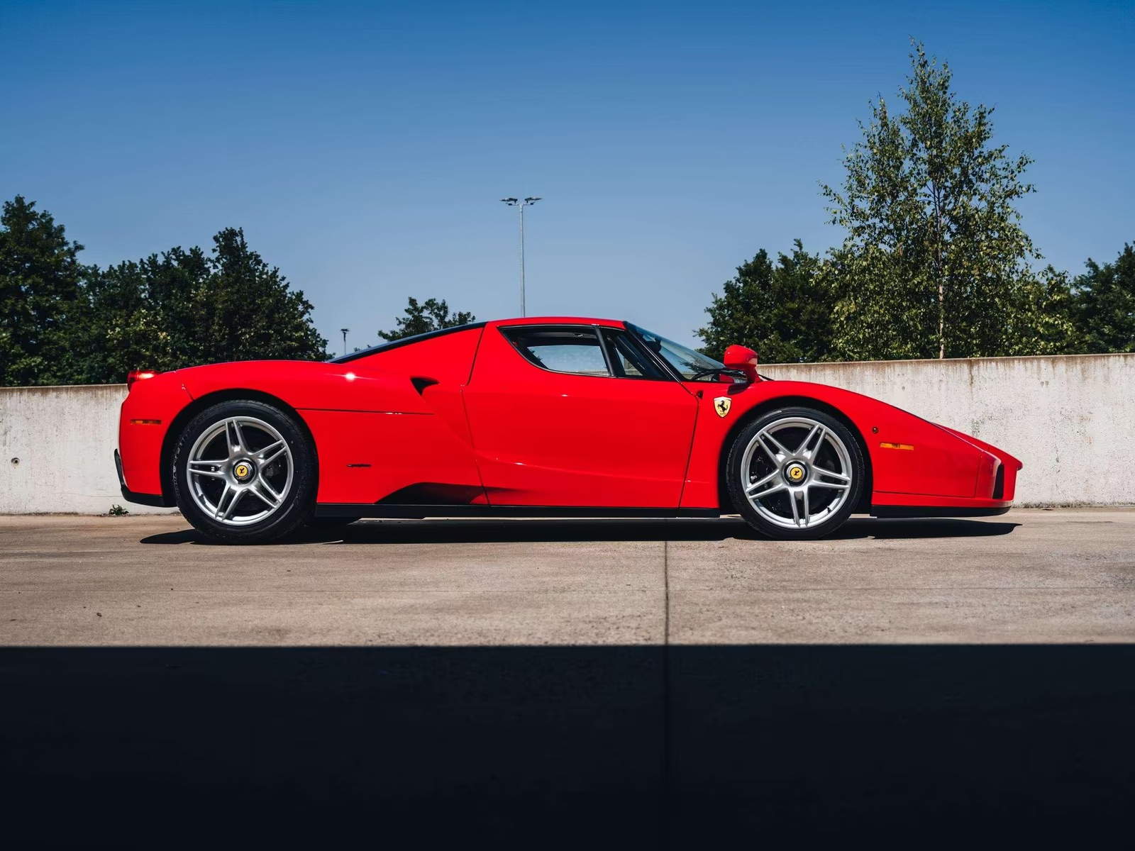 Ferrari Enzo for sale - LUSSO