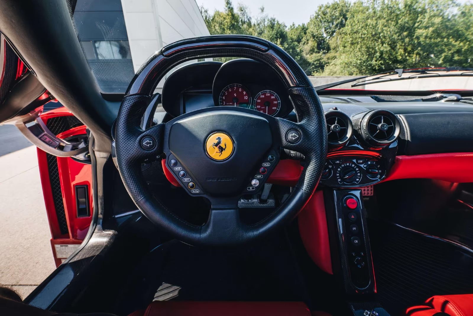 Ferrari Enzo for sale - LUSSO