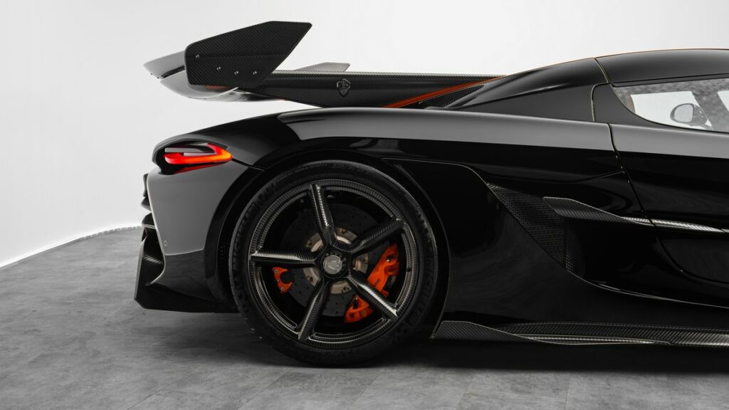 Koenigsegg Jesko Attack for sale - LUSSO