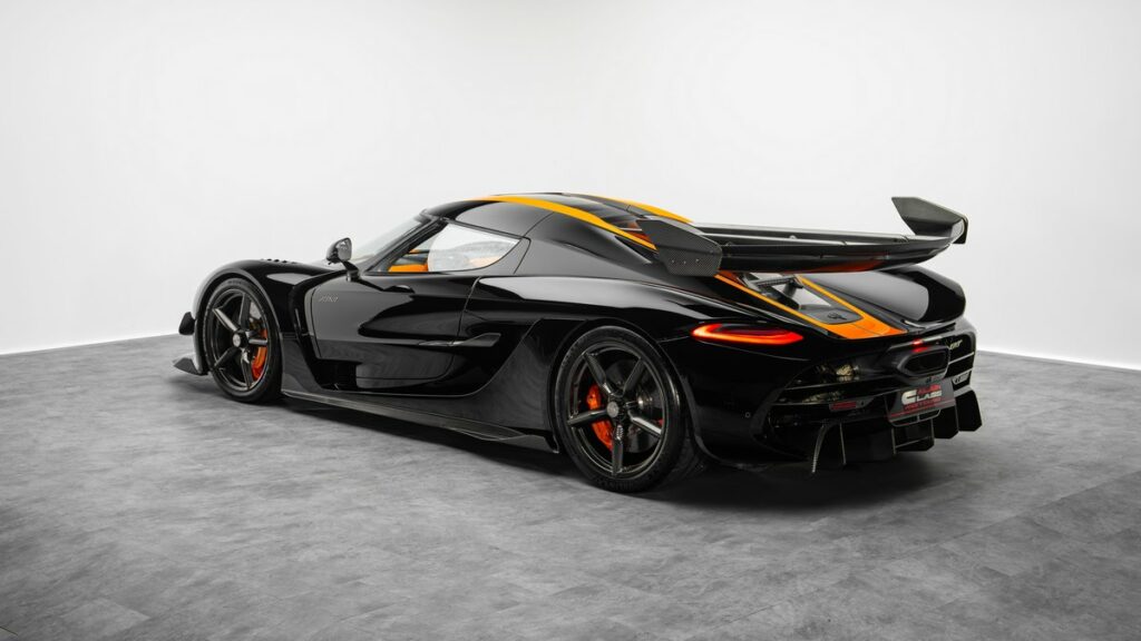 Koenigsegg Jesko Attack for sale - LUSSO
