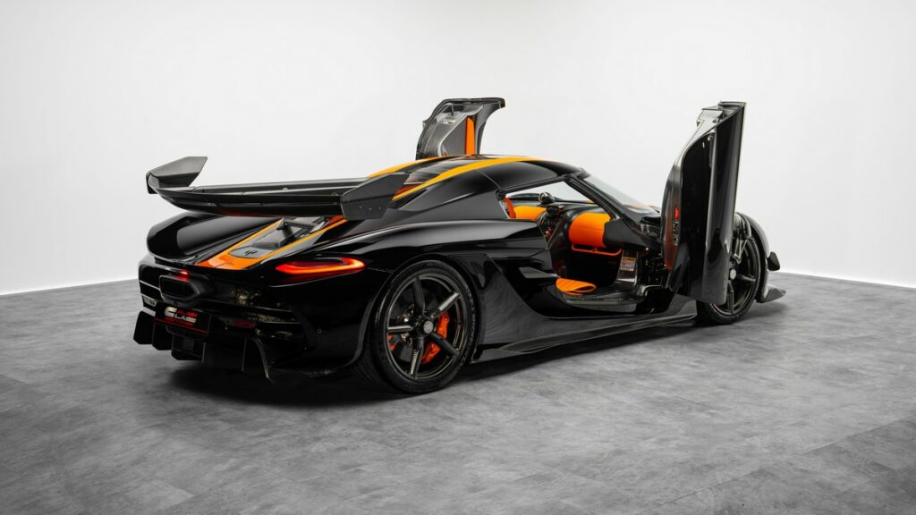 Koenigsegg Jesko Attack for sale - LUSSO