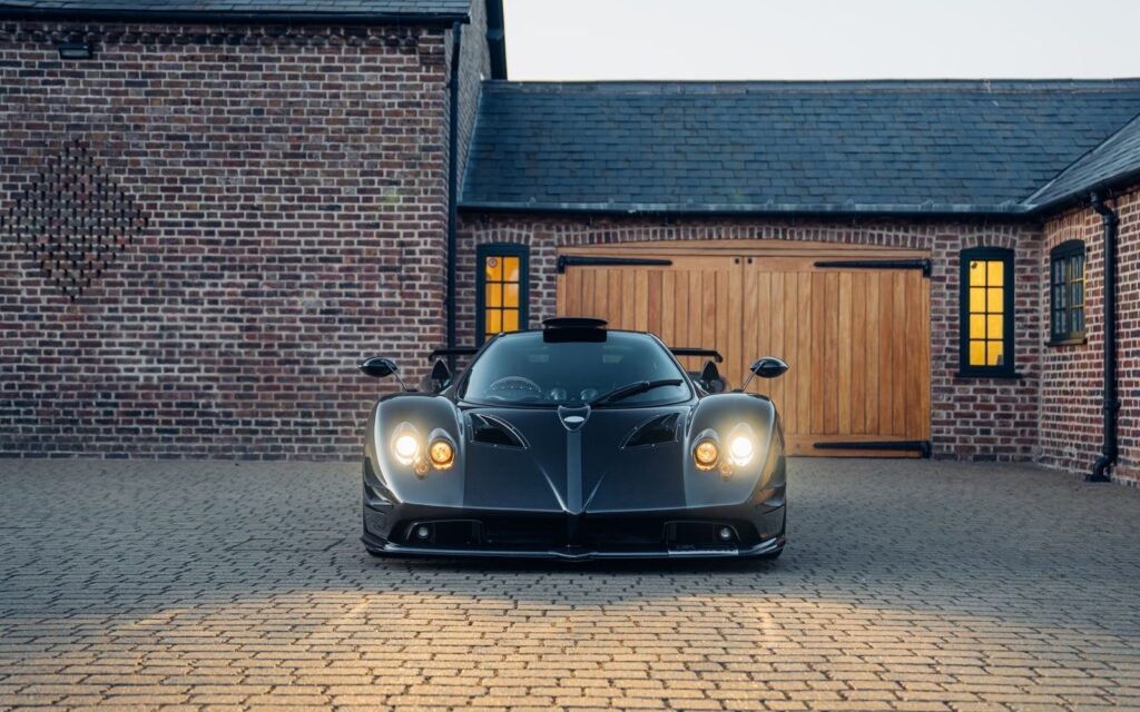 Pagani Zonda 760 ‘Attack’ for sale - LUSSO