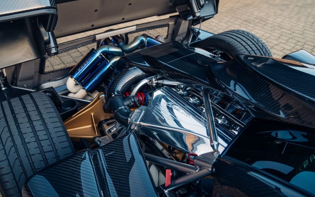 Pagani Zonda 760 ‘Attack’ for sale - LUSSO