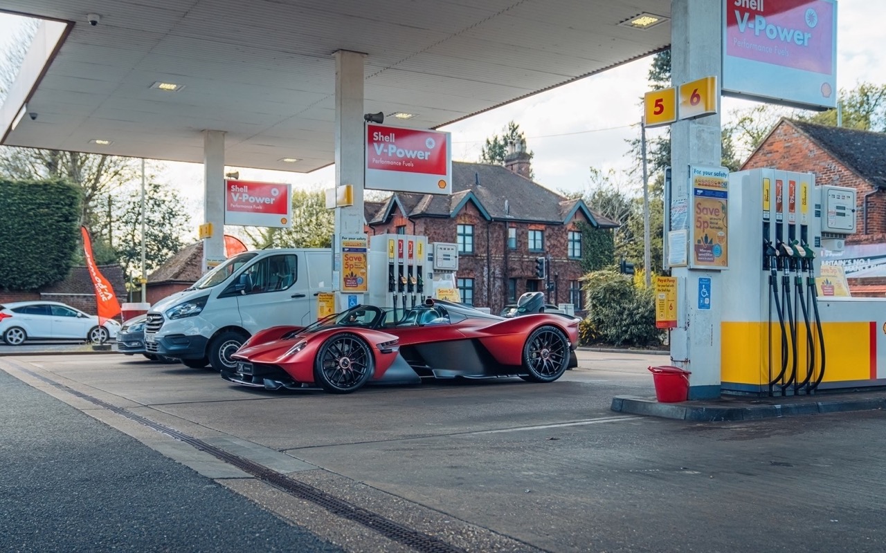 Aston Martin Valkyrie Spider for sale - LUSSO - Luxury car Broker