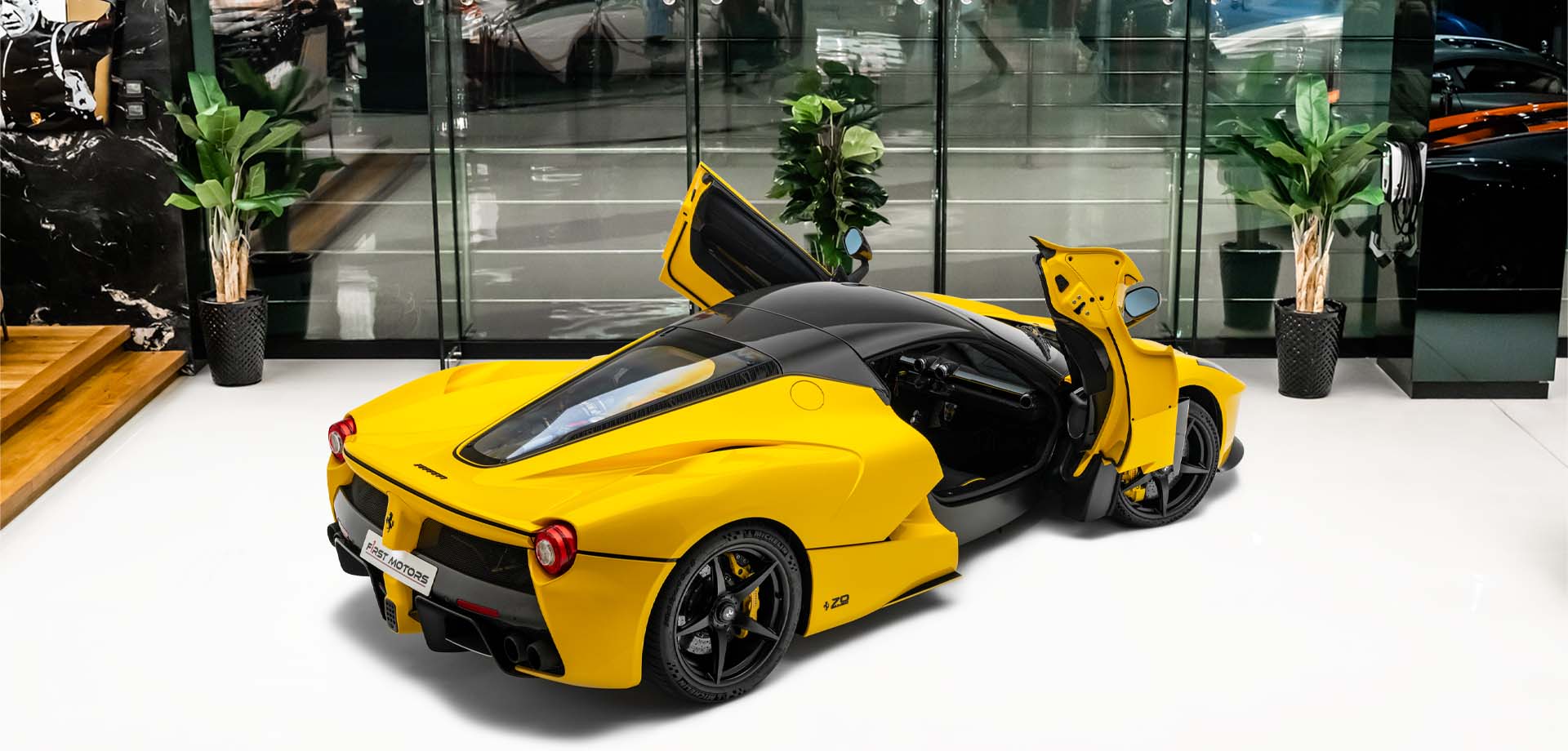 Ferrari LaFerrari Aperta for sale - LUSSO, Luxury car broker