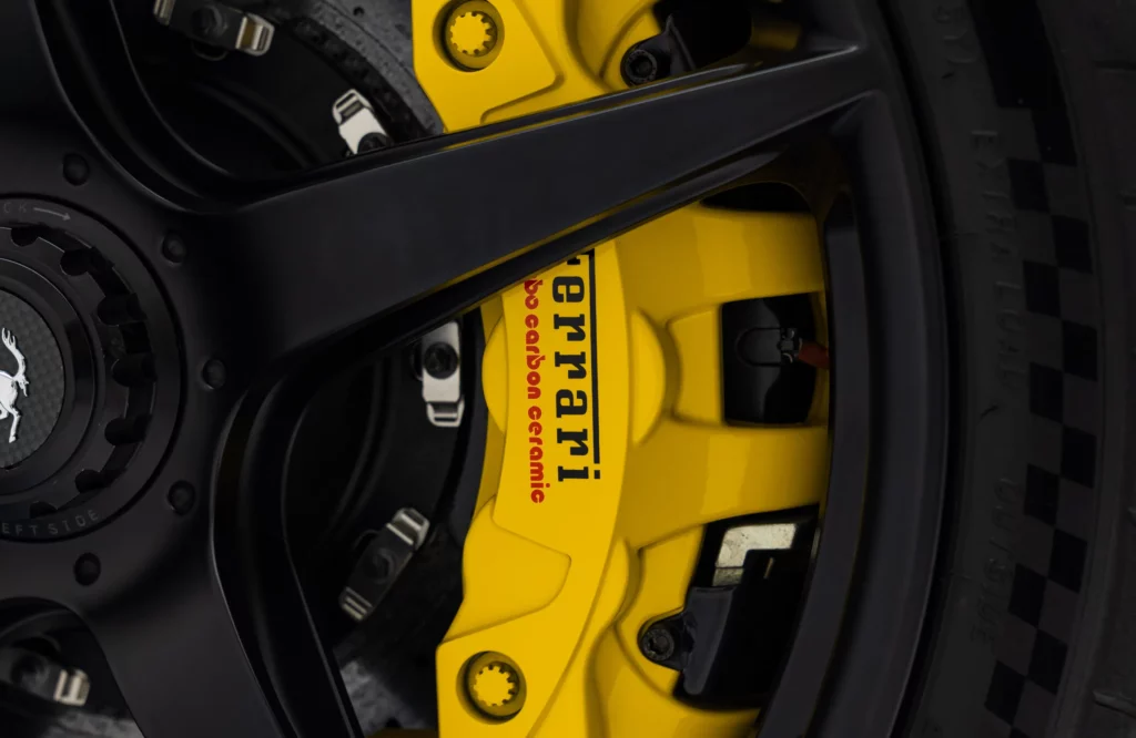 Ferrari LaFerrari Aperta for sale - LUSSO, Luxury car broker