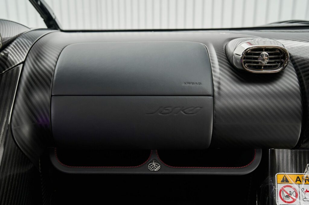 Koenigsegg Jesko Attack for sale - LUSSO - Luxury car broker