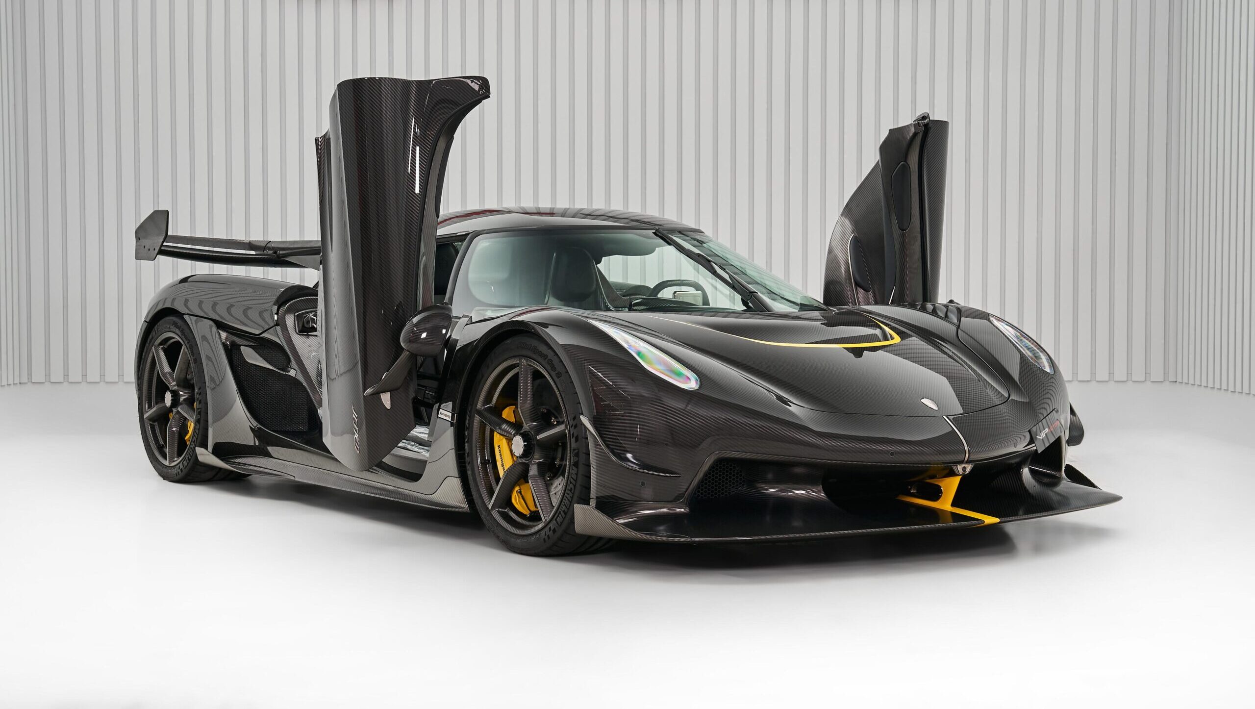 Koenigsegg Jesko Attack for sale - LUSSO - Luxury car broker