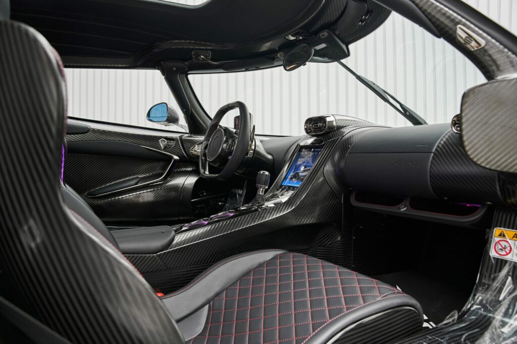 Koenigsegg Jesko Attack for sale - LUSSO - Luxury car broker