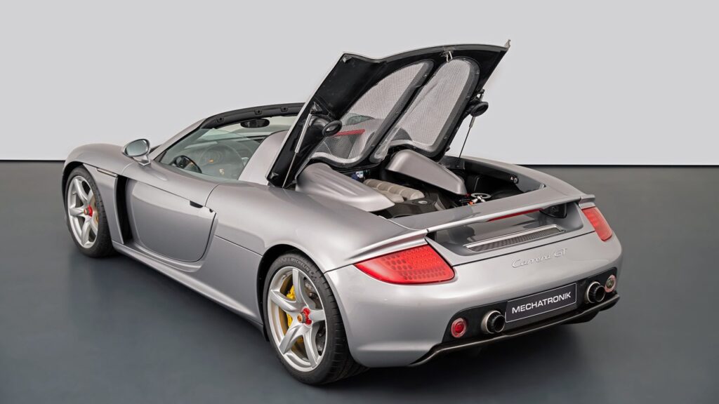 Porsche Carrera GT for sale - LUSSO - Luxury Car Broker