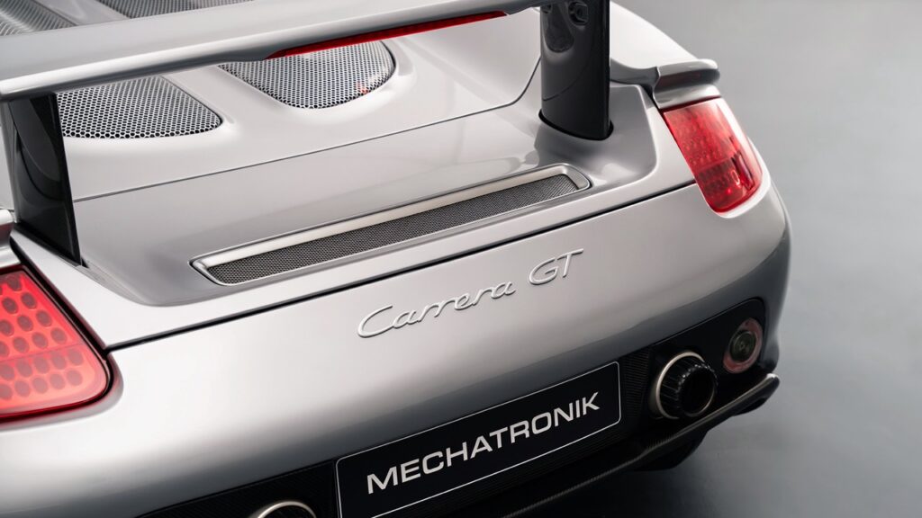 Porsche Carrera GT for sale - LUSSO - Luxury Car Broker