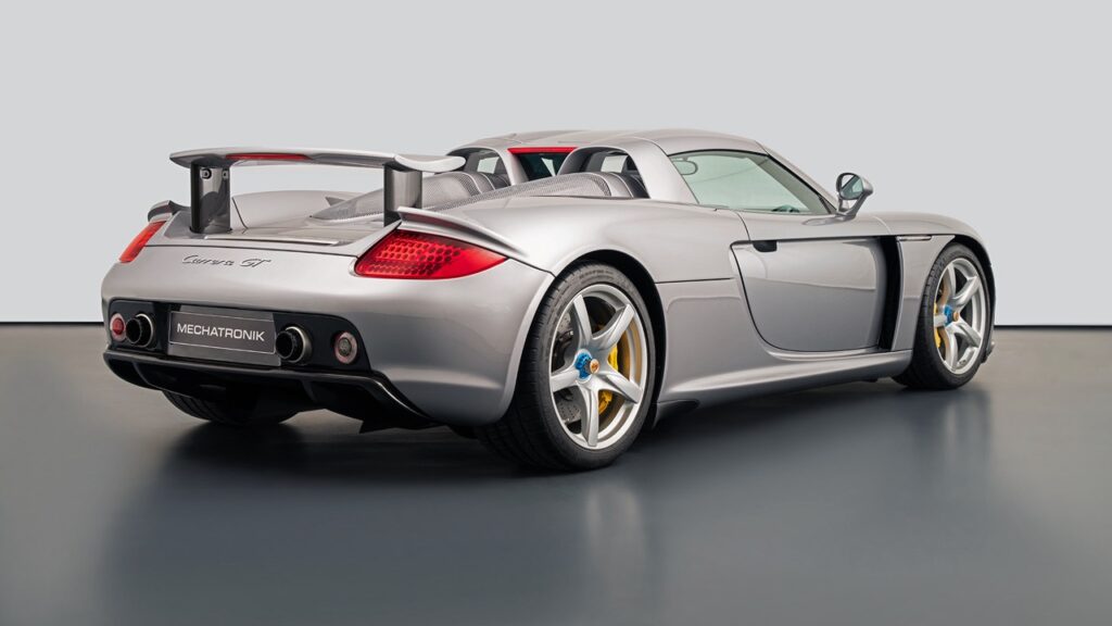 Porsche Carrera GT for sale - LUSSO - Luxury Car Broker
