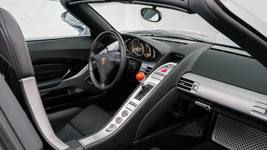 Porsche Carrera GT for sale - LUSSO - Luxury Car Broker