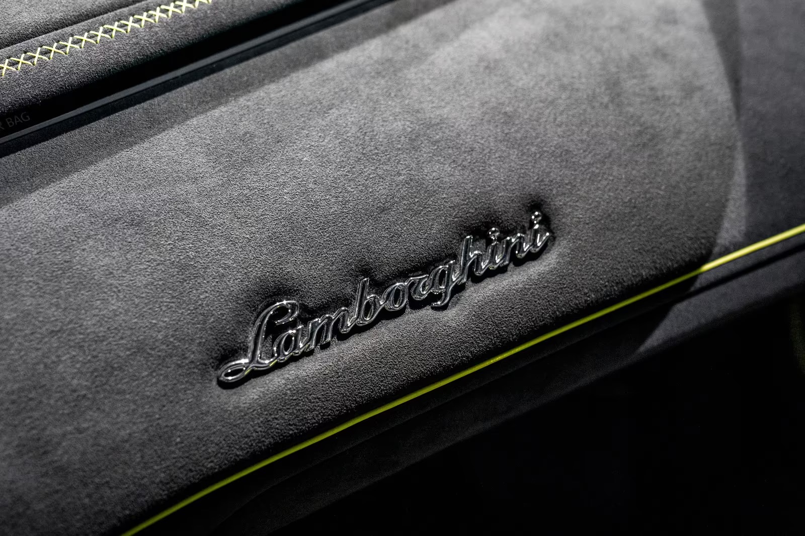Lamborghini Centenario Roadster for sale - LUSSO, Luxury car broker