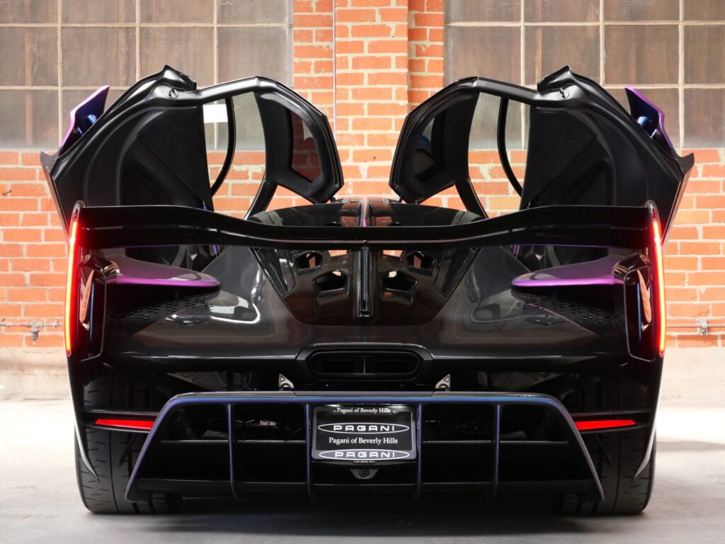 McLaren Sabre for sale at LUSSU, The Best Luxury Car Broker