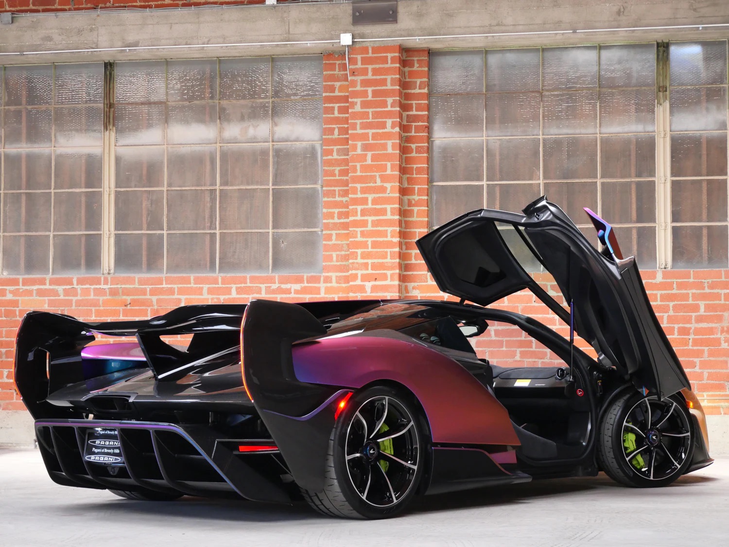 McLaren Sabre for sale at LUSSU, The Best Luxury Car Broker