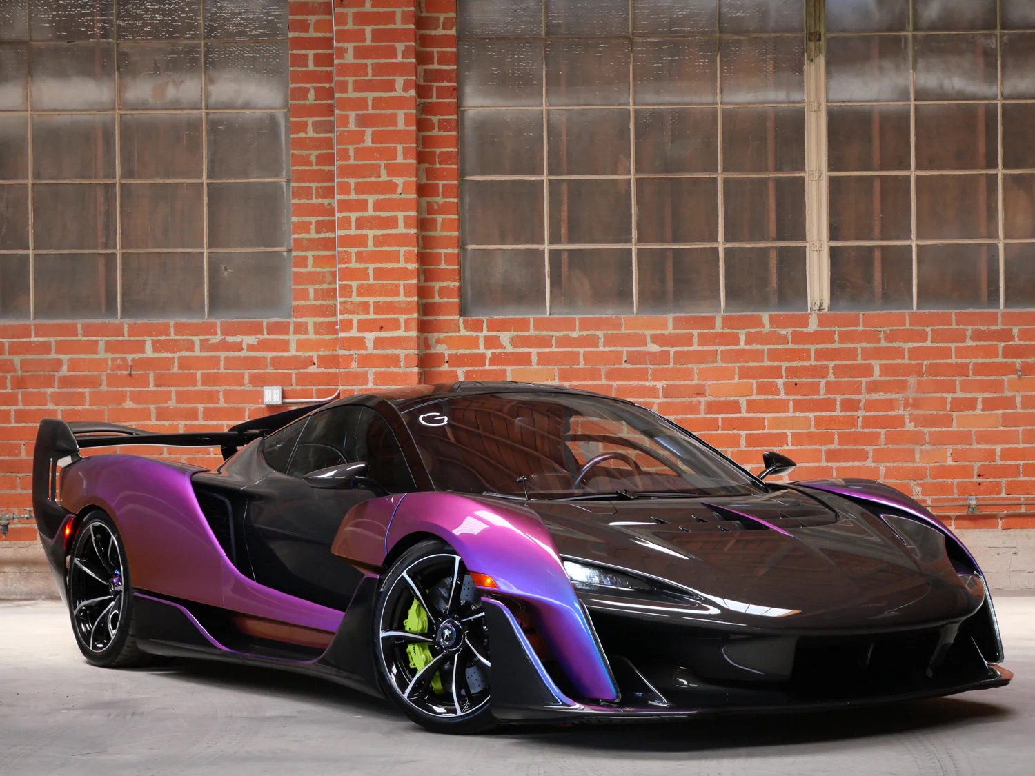 McLaren Sabre for sale at LUSSU, The Best Luxury Car Broker
