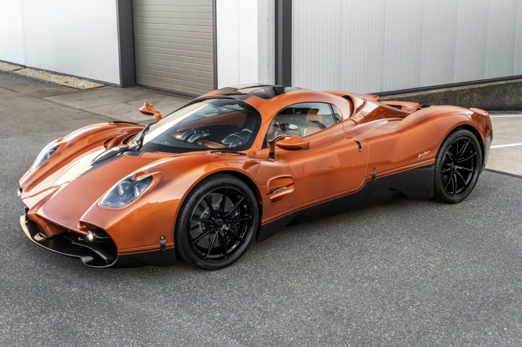 Pagani Utopia for sale - LUSSO, Luxury car broker
