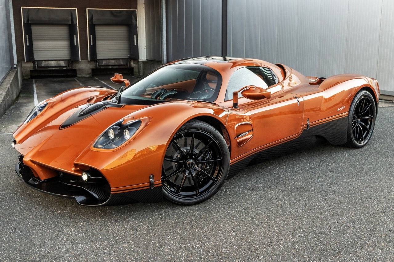 Pagani Utopia for sale - LUSSO, Luxury car broker