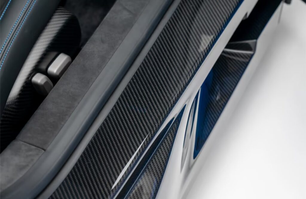 Bugatti Divo for sale - LUSSO