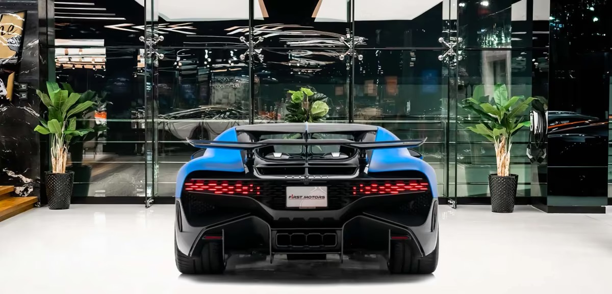 Bugatti Divo for sale - LUSSO