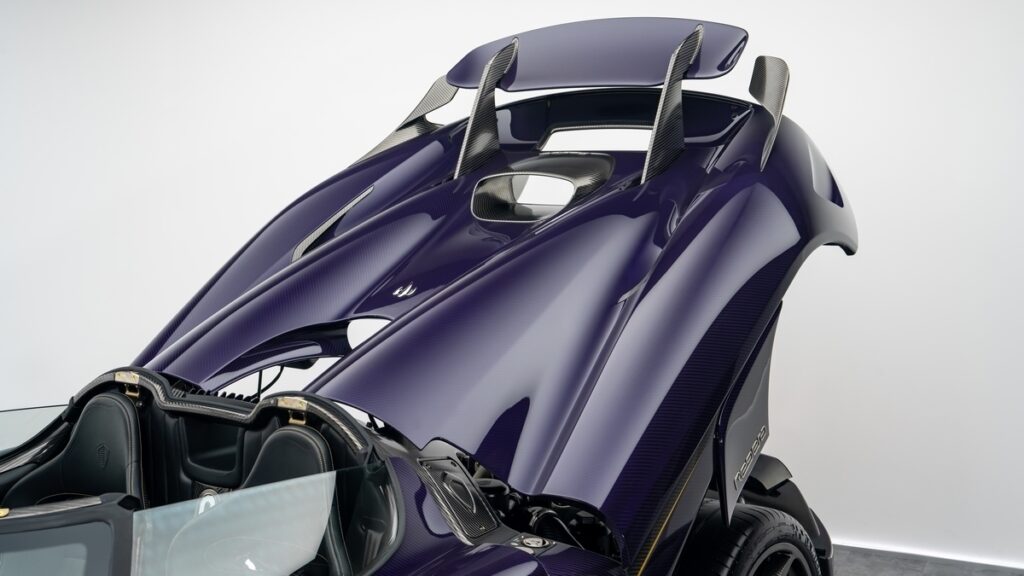 Koenigsegg Regera for sale at LUSSO, The Best Luxury Car Broker