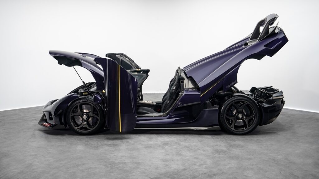Koenigsegg Regera for sale at LUSSO, The Best Luxury Car Broker