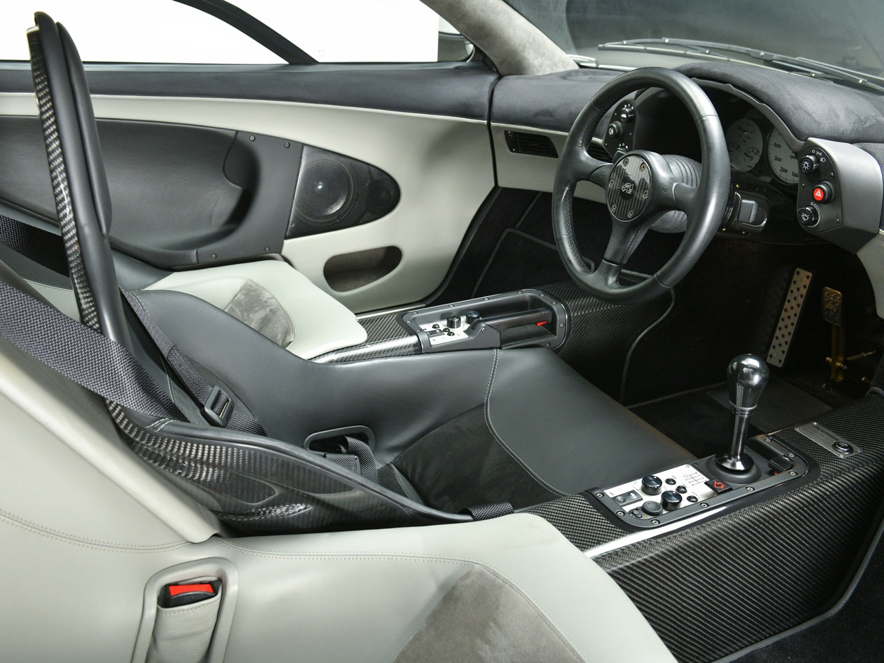 McLaren F1 FOR SALE: Luxury Car Broker