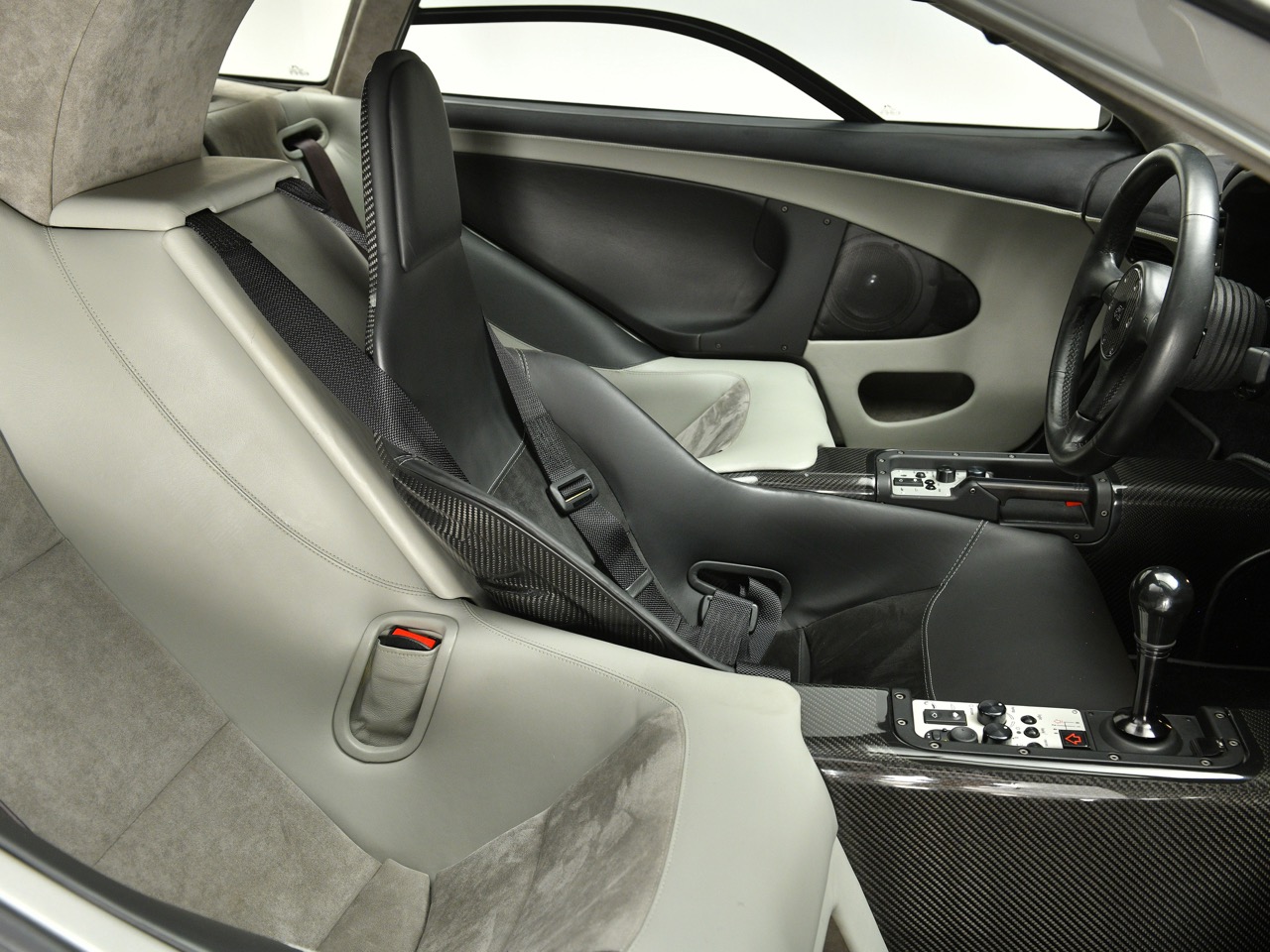 McLaren F1 FOR SALE: Luxury Car Broker