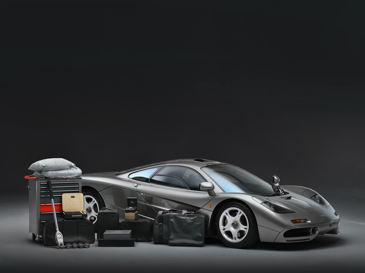McLaren F1 FOR SALE: Luxury Car Broker