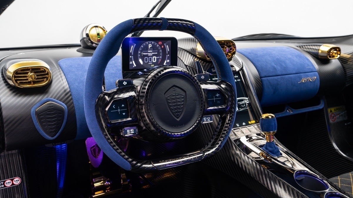 Koenigsegg Jesko Attack for sale Blue Carbon Fibre Gold